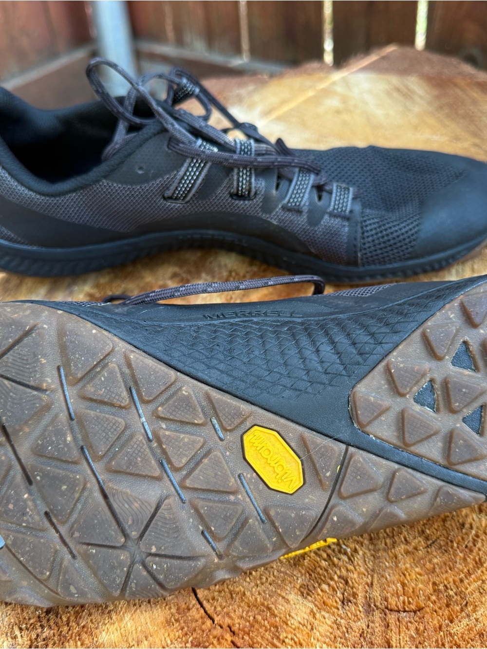 Merrell Men's Black Athletic Trainer with Vibram Outsole - Picture 4 of 7